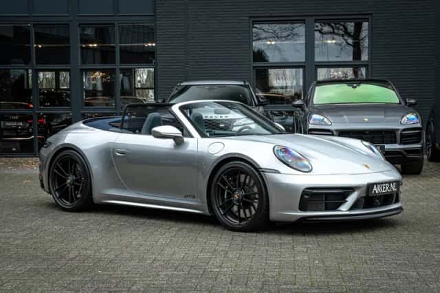 Porsche 992 Carrera GTS (2023) thumbnail 21