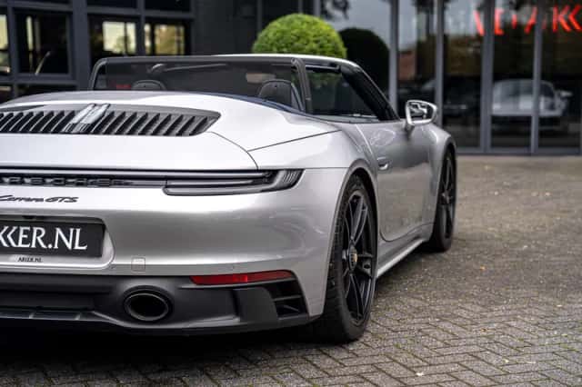 Porsche 992 Carrera GTS (2023) thumbnail 26