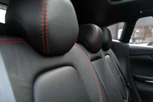 Aston Martin DBX 1/500 (2020) thumbnail 19