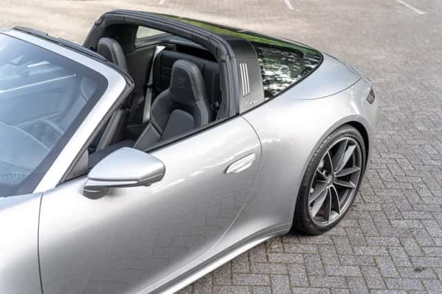 Porsche 992 Targa 4S (2023) thumbnail 14