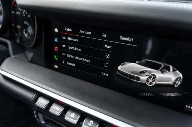 Porsche 992 Targa 4S (2023) thumbnail 20