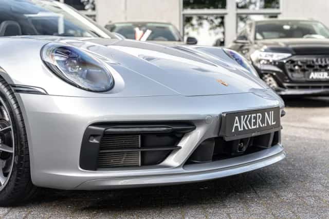 Porsche 992 Targa 4S (2023) thumbnail 21