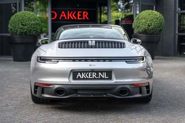 Porsche 992 Targa 4S (2023) thumbnail 26