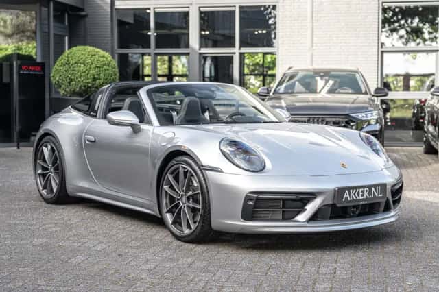 Porsche 992 Targa 4S (2023) thumbnail 29