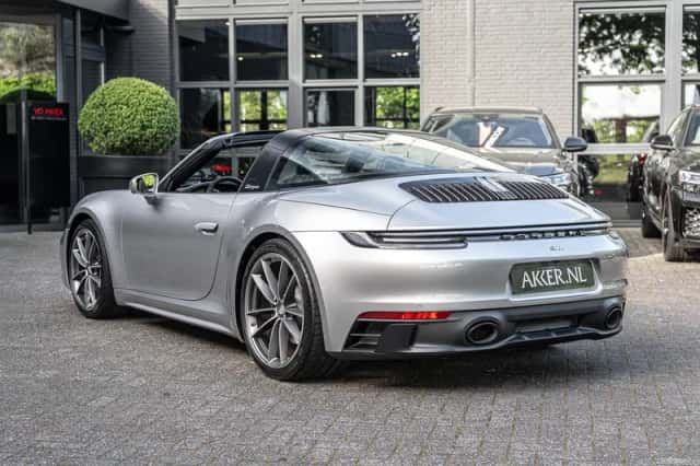 Porsche 992 Targa 4S (2023) thumbnail 30