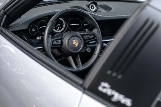 Porsche 992 Targa 4S (2023) thumbnail 31