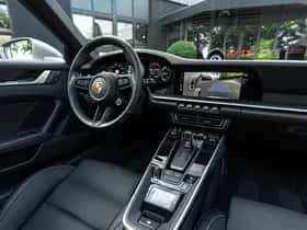 Porsche 992 Targa 4S (2023) thumbnail 3