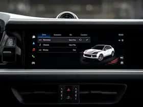 Porsche Cayenne E-Hybrid (2025) thumbnail 13
