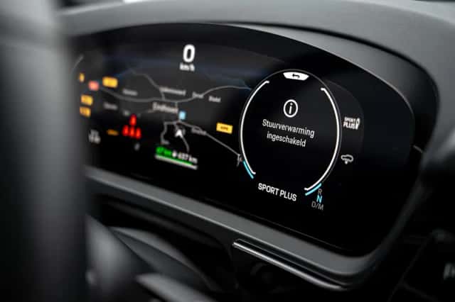 Porsche Cayenne E-Hybrid (2024) thumbnail 15