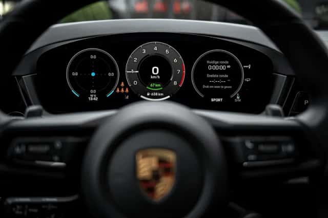 Porsche Cayenne E-Hybrid (2024) thumbnail 19