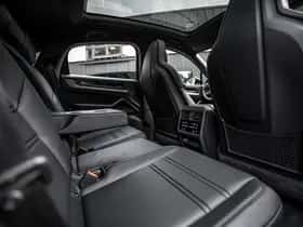 Porsche Cayenne E-Hybrid (2025) thumbnail 5