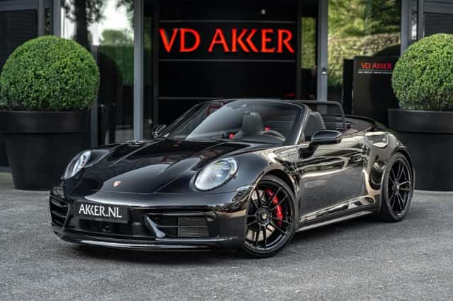Porsche 992 Carrera 4 GTS (2025) thumbnail 1