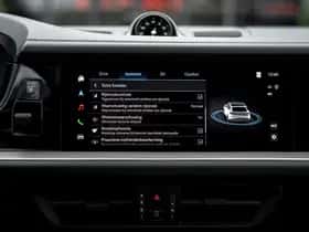 Porsche Cayenne E-Hybrid (2024) thumbnail 12