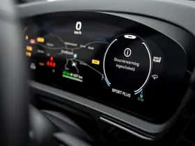 Porsche Cayenne E-Hybrid (2024) thumbnail 15