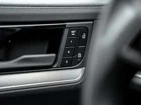Porsche Cayenne E-Hybrid (2024) thumbnail 25