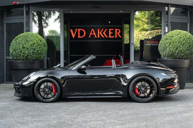 Porsche 992 Carrera 4 GTS (2025) thumbnail 6