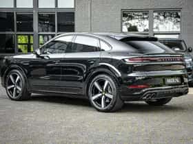 Porsche Cayenne E-Hybrid (2024) thumbnail 18