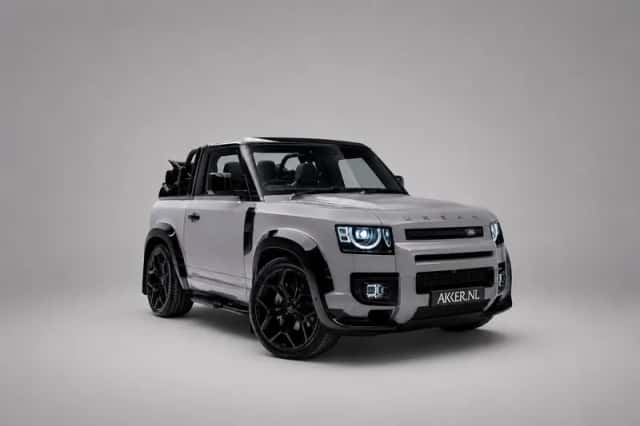 Land Rover Defender (2022) thumbnail 1