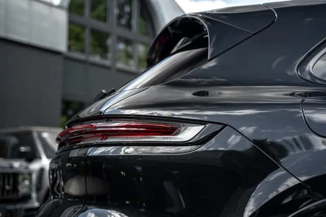 Porsche Cayenne E-Hybrid (2025) thumbnail 20