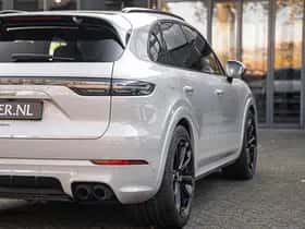 Porsche Cayenne E-Hybrid (2023) thumbnail 25