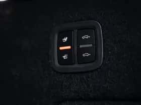 Porsche Cayenne E-Hybrid (2023) thumbnail 31