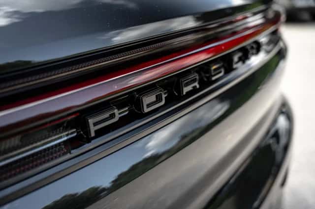 Porsche Cayenne E-Hybrid (2025) thumbnail 35