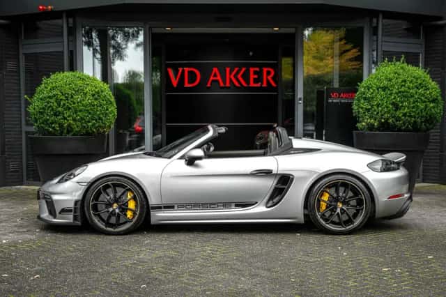 Porsche 718 Spyder (2020) thumbnail 6