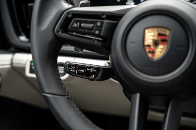 Porsche Panamera (2025) thumbnail 20