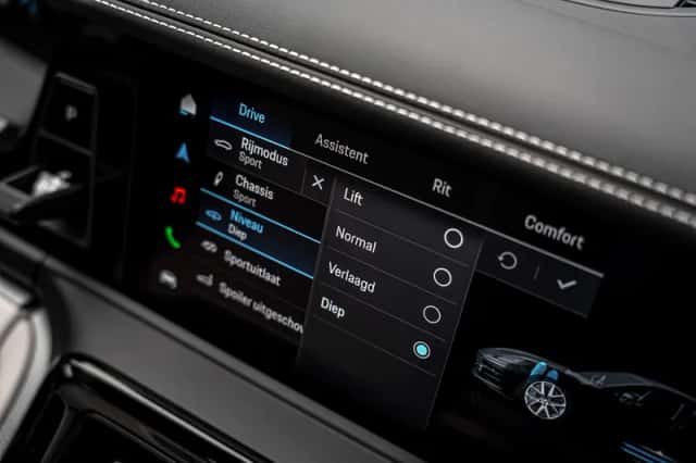 Porsche Panamera (2025) thumbnail 23