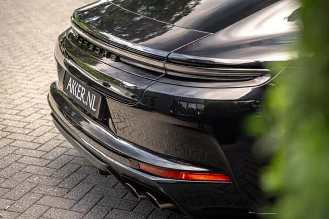 Porsche Panamera (2025) thumbnail 36