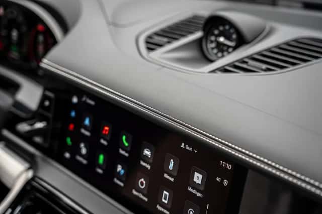 Porsche Panamera (2025) thumbnail 38