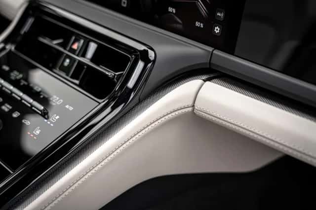 Porsche Panamera (2025) thumbnail 41
