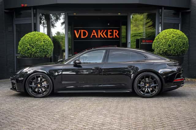 Porsche Panamera (2025) thumbnail 6