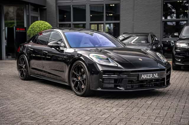 Porsche Panamera (2025) thumbnail 9