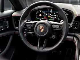 Porsche Panamera (2025) thumbnail 18