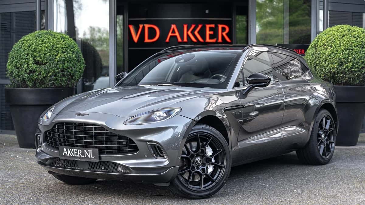 Aston Martin DBX 1/500 (2020) — foto 1