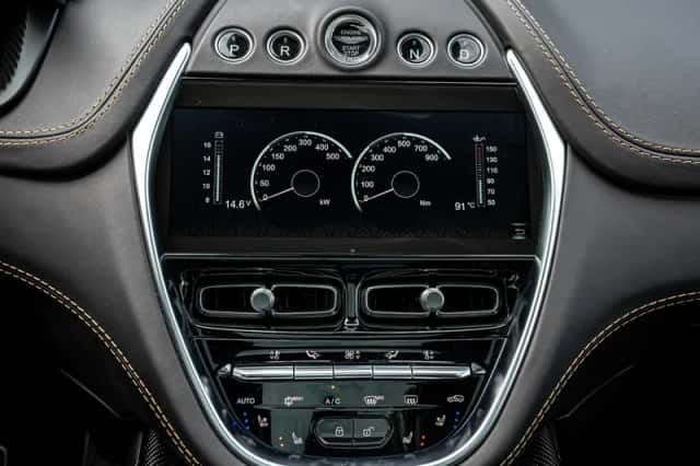 Aston Martin DBX707 (2023) thumbnail 34
