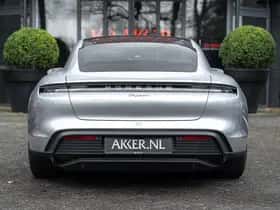 Porsche Taycan (2023) thumbnail 18