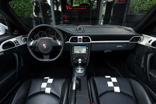 Porsche 997 Speedster (2011) thumbnail 3