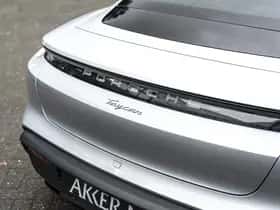 Porsche Taycan (2023) thumbnail 25