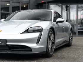 Porsche Taycan (2023) thumbnail 9