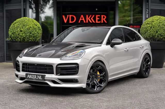 Porsche Cayenne (2022) thumbnail 1