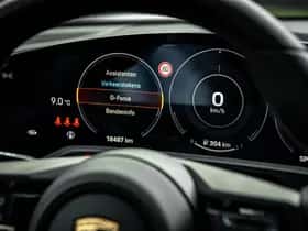 Porsche Taycan (2023) thumbnail 11