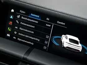 Porsche Taycan (2023) thumbnail 16