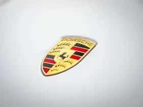 Porsche Taycan (2023) thumbnail 20