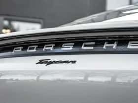 Porsche Taycan (2023) thumbnail 26