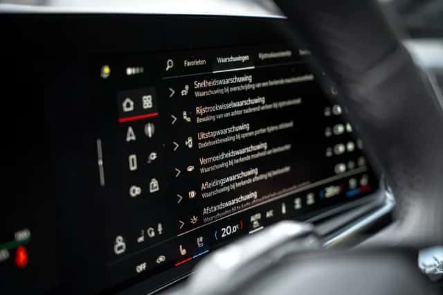 Audi A6 (2025) thumbnail 24