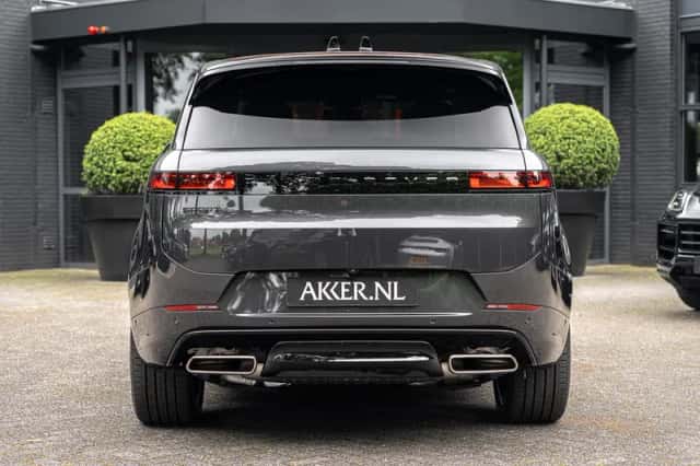 Range Rover Sport P460e Dynamic SE (2026) thumbnail 12