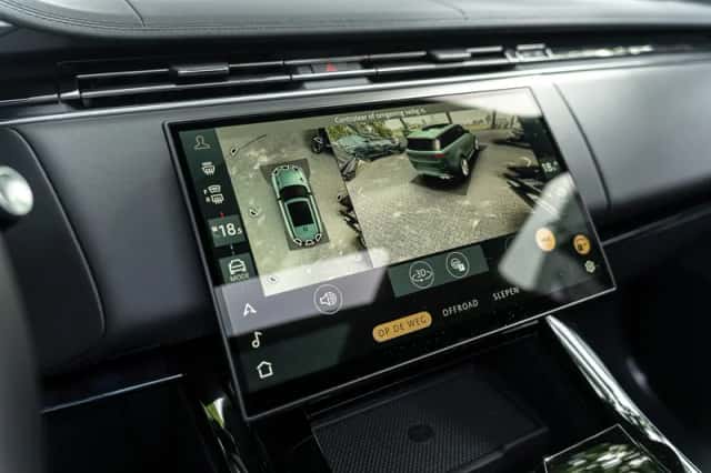 Range Rover Sport P460e Dynamic SE (2026) thumbnail 10