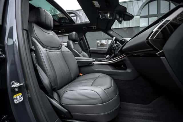Range Rover Sport P460e Dynamic SE (2025) thumbnail 4